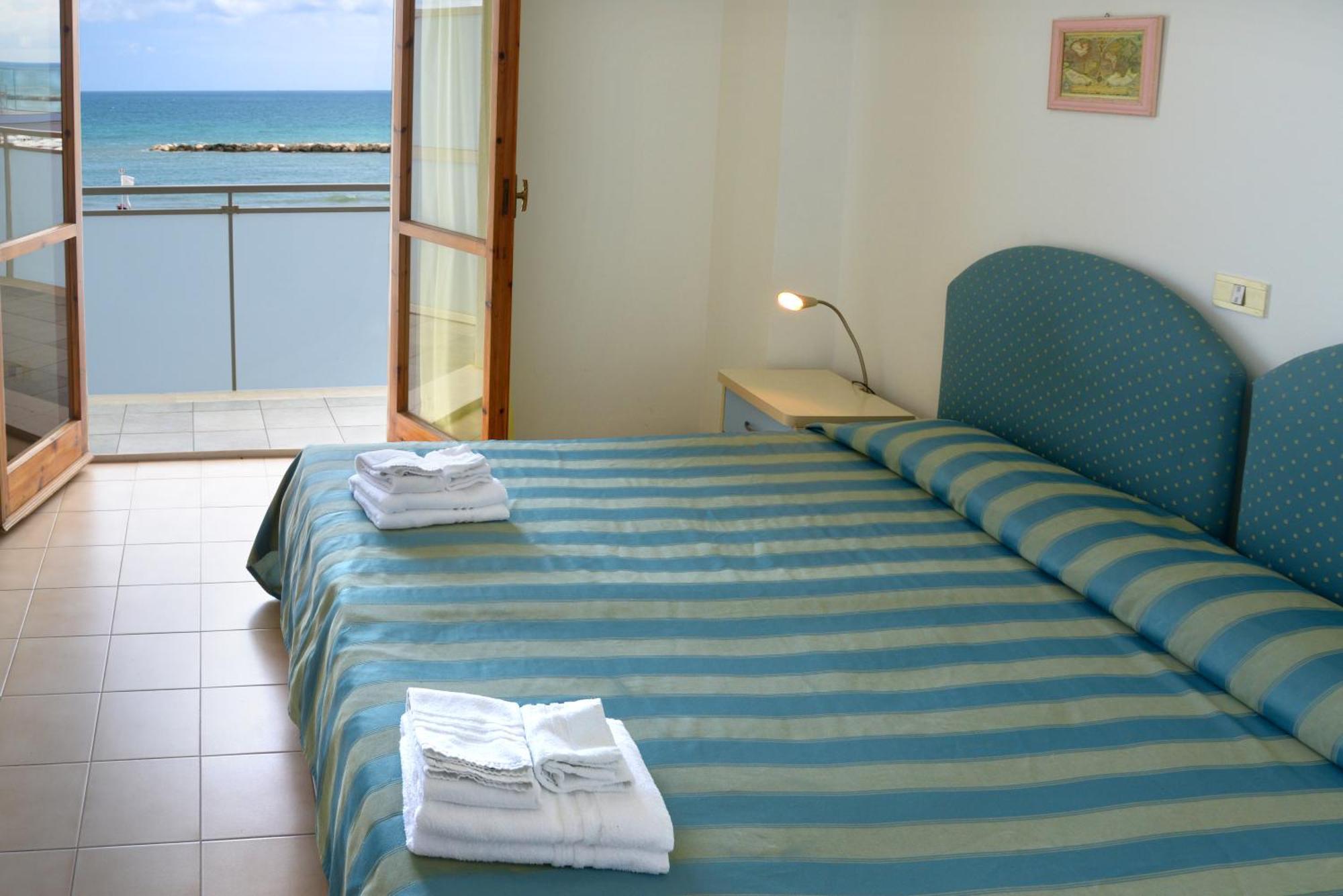 HOTEL EMBASSY PESARO • PESARO • 3⋆ ITALY • RATES FROM €104