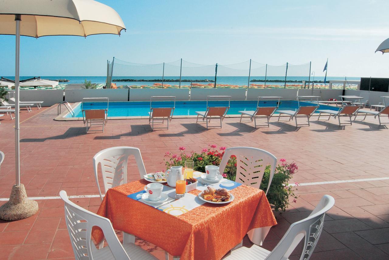 HOTEL EMBASSY PESARO • PESARO • 3⋆ ITALY • RATES FROM €104